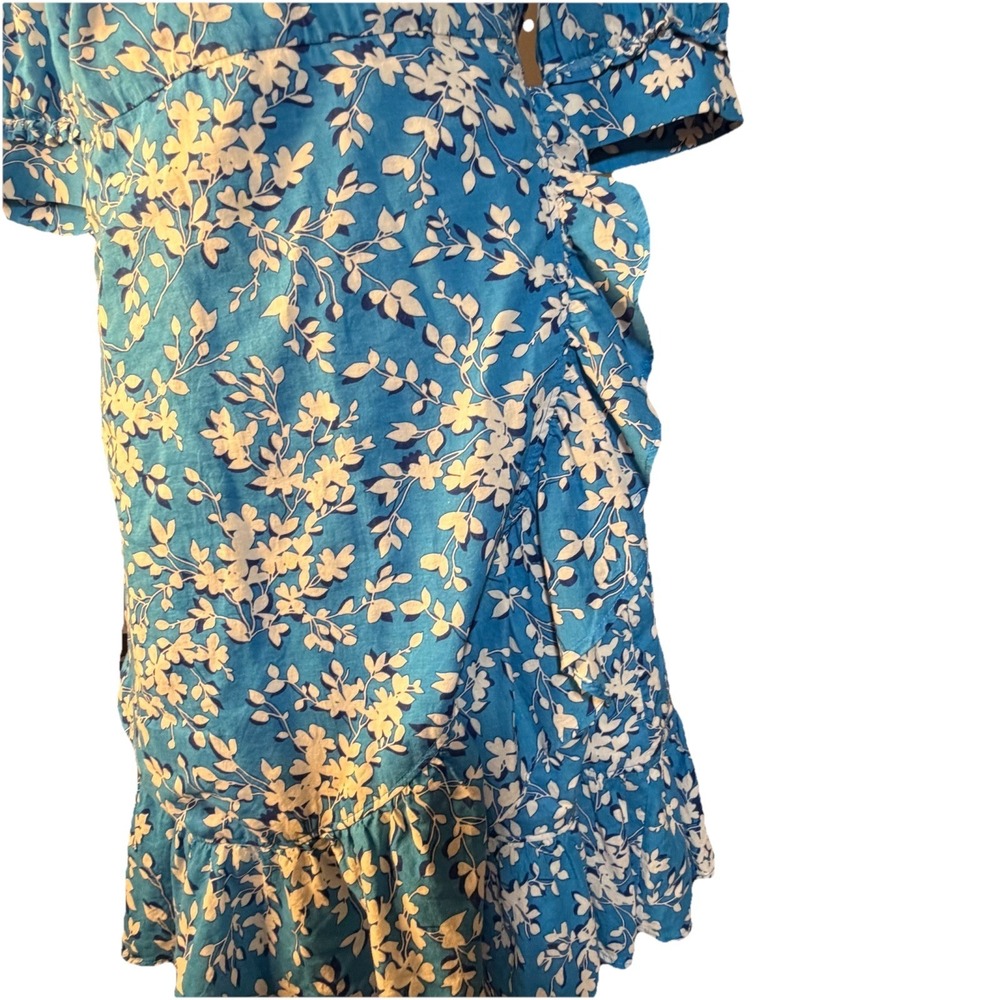 Draper James Blue Floral Wrap Dress Size 4 Feminine Ruffle Hem Lined. Necklace. - Picture 3 of 8